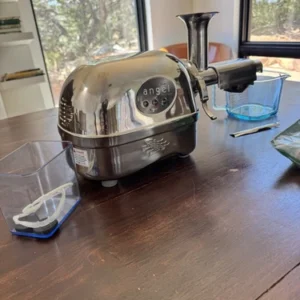 Super Angel Juicer PLUS 7500 | Barely Used | Stainless Steel Powerhouse CLEAN
